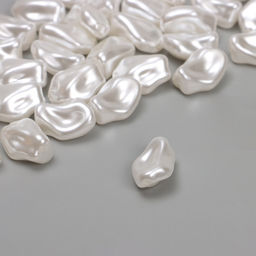 Бусины пластиковые на нити «Жемчуг», 1.3×0.9×0.7 см, набор 180 шт, цвет белый