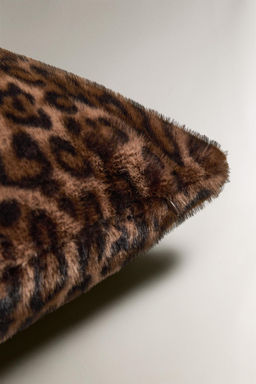 FAUX FUR AND ANIMAL PRINT CUSHION COVER - Zara фото 4