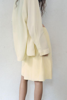 FALDA VOLANTES RELIEVE / Amarillo claro - Zara фото 11