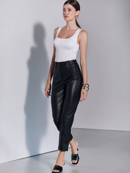 CONTE Брюки из экокожи с фигурными шлёвками LBK 2852 black - Conte elegant фото 5