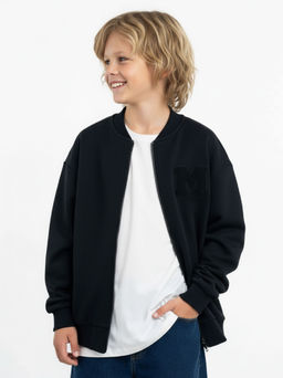 Джемпер на молнии с шевроном 22-2515 черный