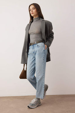 Ac?k Mavi Yuksek Bel Straight Jeans TWOSS25JE00106
