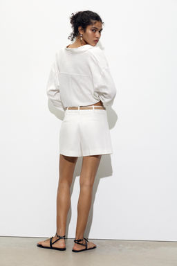 DARTED BERMUDA SHORTS WITH BELT
