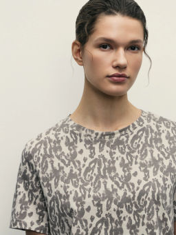 Футболка прямого кроя с принтом / Zarina  фото 6