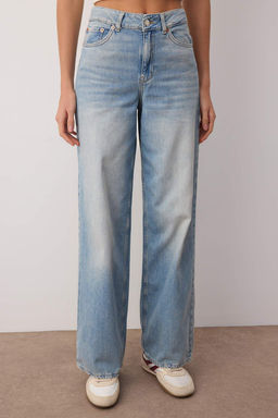 Mavi Yuksek Bel Mevsimlik Ince Dokumlu Wide Leg/Genis Paca Jeans TWOAW26JE00179 - Trendyolmilla фото 3