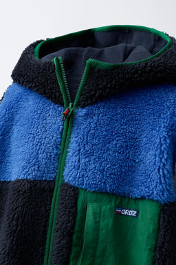 COLOUR BLOCK FAUX SHEARLING JACKET WITH HOOD - Zara фото 5