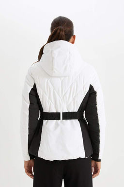 Лыжная куртка DeFactoFit Водоотталкивающая Ветрозащитная Надувная С капюшоном Пояс Карман Молния  фото 9