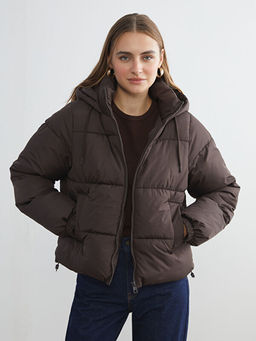 Kap??onlu Kad?n ?i?me Mont