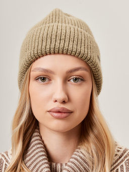 Шапка жен. пух енот+шерсть+виск LB-N88070 olive