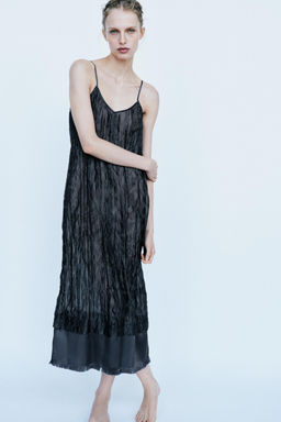 VESTIDO TIRANTES EFECTO ARRUGADO / Azul medio