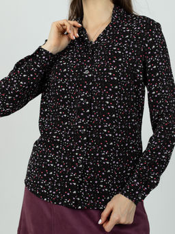 Элегантная рубашка из вискозы