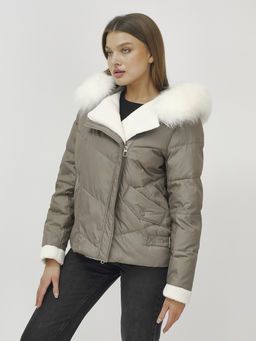 Куртка зимняя женская косуха с мехом и овчиной коричневого цвета 389_1K