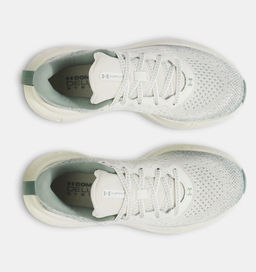 Кроссовки женские