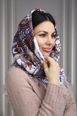 Платок на голову, с цветами и кистями MAGROM, белый, 105 х 105 см, из 100% пашмины