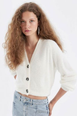 Oversize Genis Kal?p V Yaka Basic Duz Dugmeli Triko H?rka