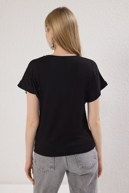 TRENDYOLMILLA Siyah Viskon Icerikli Regular/Normal Kesim Bisiklet Yaka Orme T-Shirt TWOSS25TS00167  фото 8