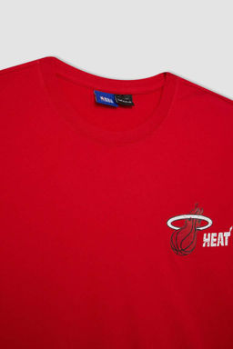 DeFactoFit Футболка свободного кроя с круглым вырезом и короткими рукавами NBA Miami Heat  фото 7