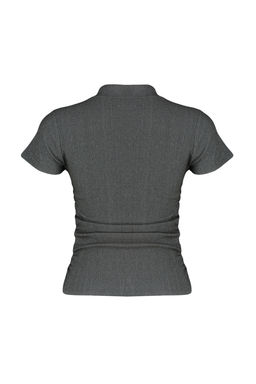 Trendyolmilla Tas Dik Yaka K?sa Kol Buzgu Detayl? Esnek Orme Bluz TWOSS24BZ00135  фото 17