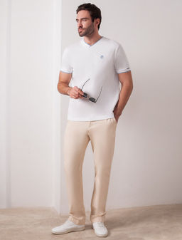 Футболка с V-вырезом из премиального хлопка с эластаном - Vilatte фото 5