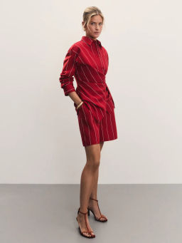 Широкие льняные шорты в полоску / Zarina  фото 6