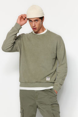 TRENDYOL MAN Yesil %100 Pamuk Premium Oversize/Genis Kesim Eskitme/Soluk Efektli Sweatshirt TMNAW24SW00021 - Trendyolmilla фото 16