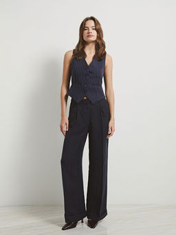 Standart Fit D?z Geni? Pa?a Kad?n Pantolon