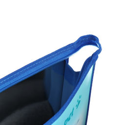 Папка для тетрадей А4, 245 х 340 х 50 мм, молния сверху, ламинированный картон, Серый котёнок на полу - Calligrata фото 4