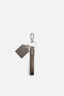 TOPSTITCHED KEY RING