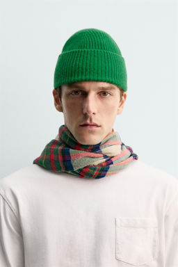 GORRO BEANIE 100% CASHMERE AARON LEVINE X ZARA / Verde