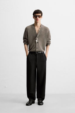 TEXTURED REGULAR FIT TROUSERS - Zara фото 11