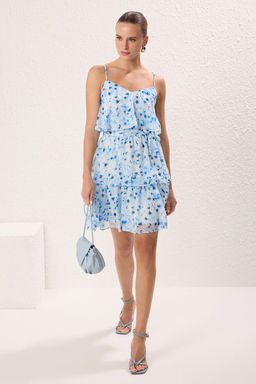 TRENDYOLMILLA Pembe Cicek Desenli Belden Ac?lan Mini Astarl? Sifon Dokuma Elbise TWOSS23EL01445