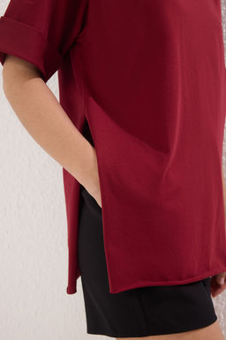 Bordo %100 Pamuk Duble Kol Asimetrik Boyfriend Orme T-Shirt TWOSS20TS0828