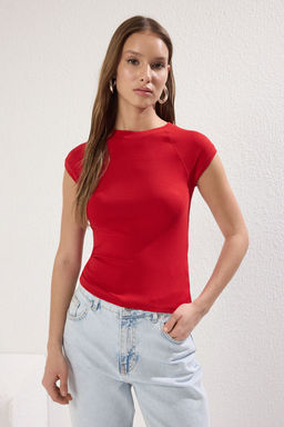 K?rm?z? Ay Kol Fitted/Vucuda Oturan Esnek Orme Bluz TWOSS24BZ00088