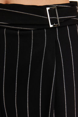 Siyah Wide Leg/Genis Paca Sim Detayl? Cizgili Dokuma Pantolon TWOSS23PL00223 - Trendyolmilla фото 5