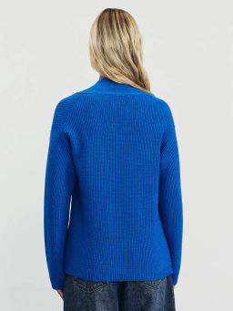 Джемпер с V-образным вырезом с вискозой в составе / Zarina фото 6