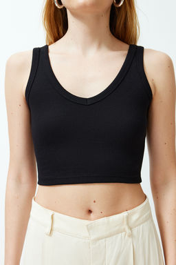 Siyah Fitilli V Yaka Super Crop Esnek Orme Atlet TWOSS24AL00029