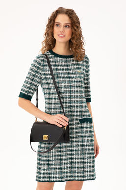 Женская черная сумка через плечо Неожиданная скидка в корзине