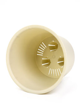 Кашпо для цветов «Рамона», 7.8 л, d=28 см, h=25.5 см, со вставкой, пластиковое, белое