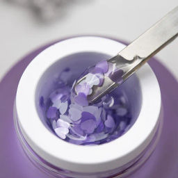 ROMANTIC GEL Crush гель для дизайна - прозрачный гель с фиолетовыми и матовыми белыми сердцами