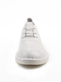 03-XKL23-038 WHITE Полуботинки женские (натуральная кожа)