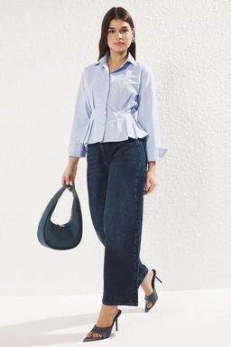 TRENDYOLMILLA Ekru Fitted Bele Oturan Pamuklu Dokuma Gomlek TWOAW24GO00186  фото 2