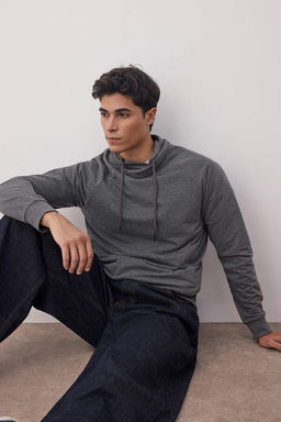 Antrasit Regular/Normal Kesim Degaje Yaka Uzun Kollu Sardonsuz Sweatshirt TMNAW21SW0302