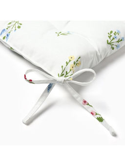 Подушка на стул Этель. Цветочек, 42?42?7 см, белая