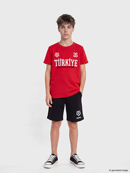 F?fa 2026 Bask?l? Erkek ?ocuk ?ortlu Tak?m