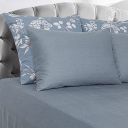 Руада Евро/Пододеяльник (молния): 1 шт.- 220*200; Простыня: 1 шт.- 260*240; Наволочка: 2 шт.- 70*70; Наволочка: 2 шт.- 50*70 Велюр Классик