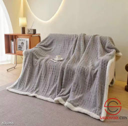 Плед из велсофта в подарочной упаковке