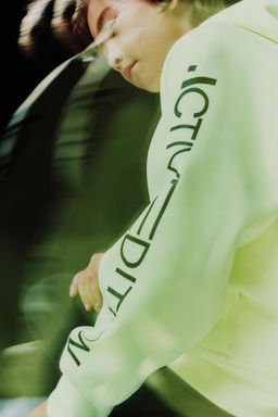 SPORTY LOGO HOODIE - Zara фото 9