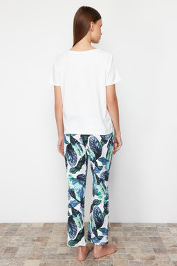 Trendyolmilla Beyaz-Cok Renkli %100 Pamuklu Cicekli Orme Pijama Tak?m? THMSS24PT00322