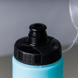 Бутылка для воды COMIRON Advance с пылевой крышкой и одноцветным принтом. Голубая. 850 мл. /711616 /FWCPE-28D1Сb / уп 1 - ГалеонТрейд фото 8