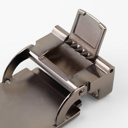 Пряжка для ремня, автоматическая, 7.8×3.5 см, цвет чёрный никель